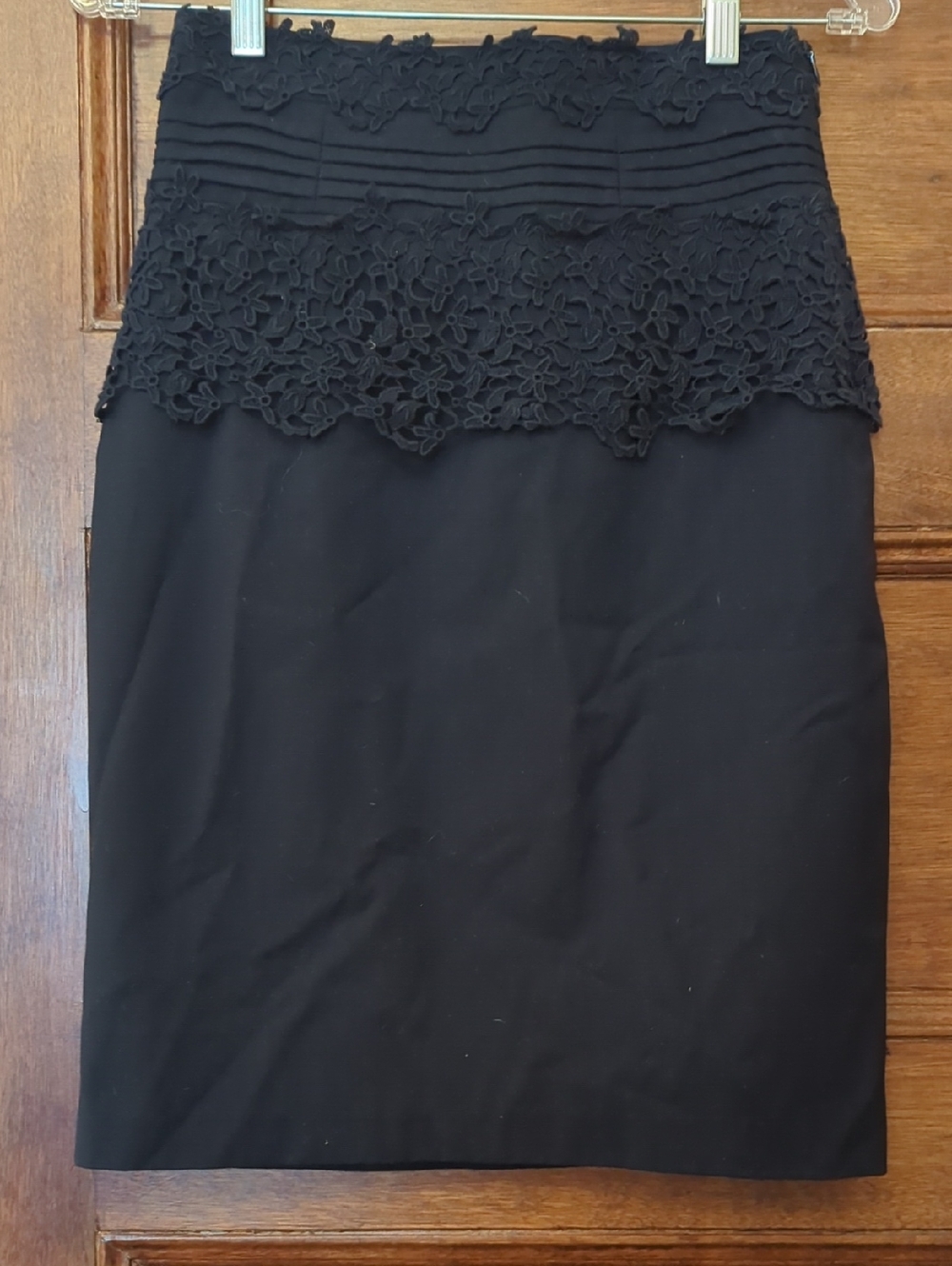 Vintage Anthropologie Eyelet Pencil Skirt | Navy | Size 2 (S)